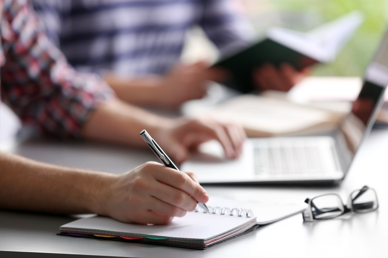 Exame admissional e demissional