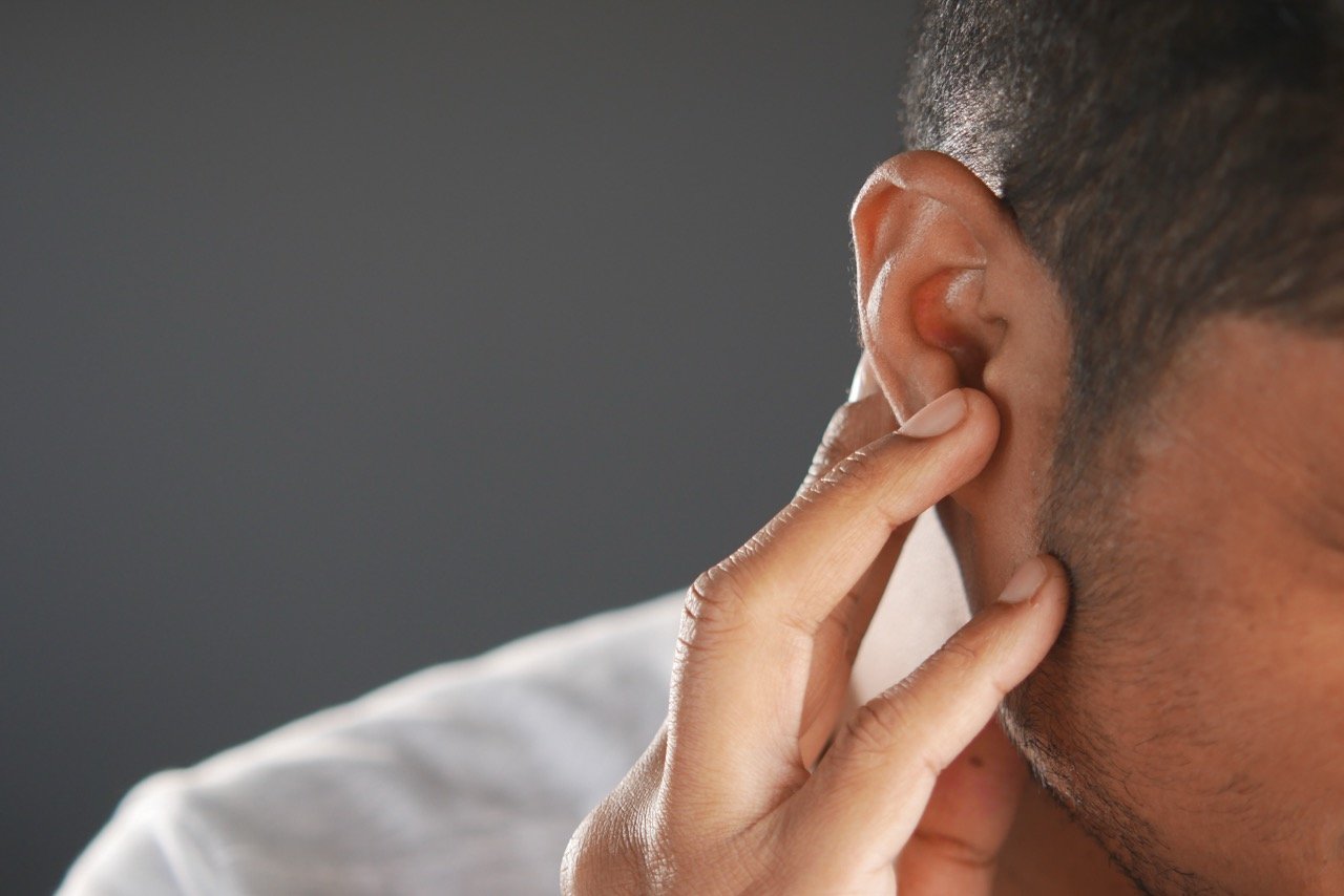 Perda auditiva ocupacional: causas, riscos e como prevenir no trabalho